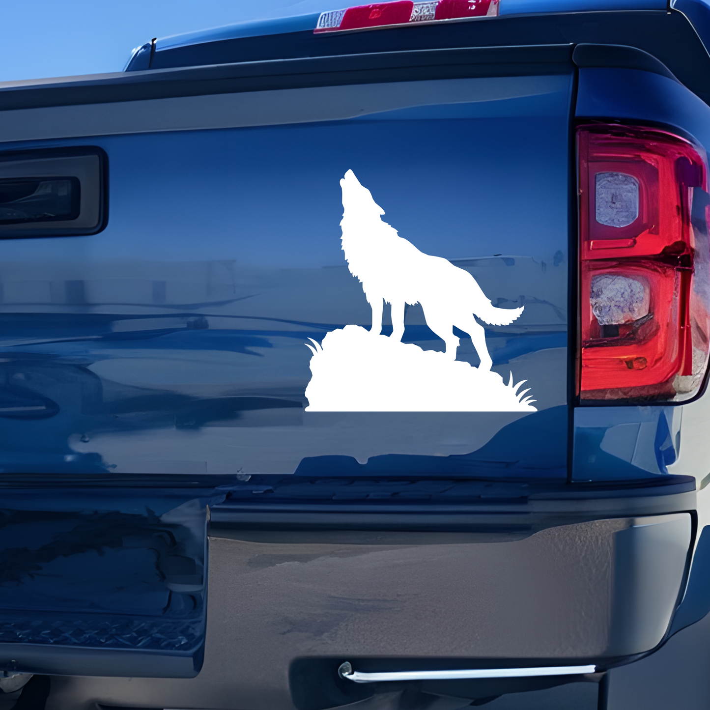 Howling Lone Wolf Decal