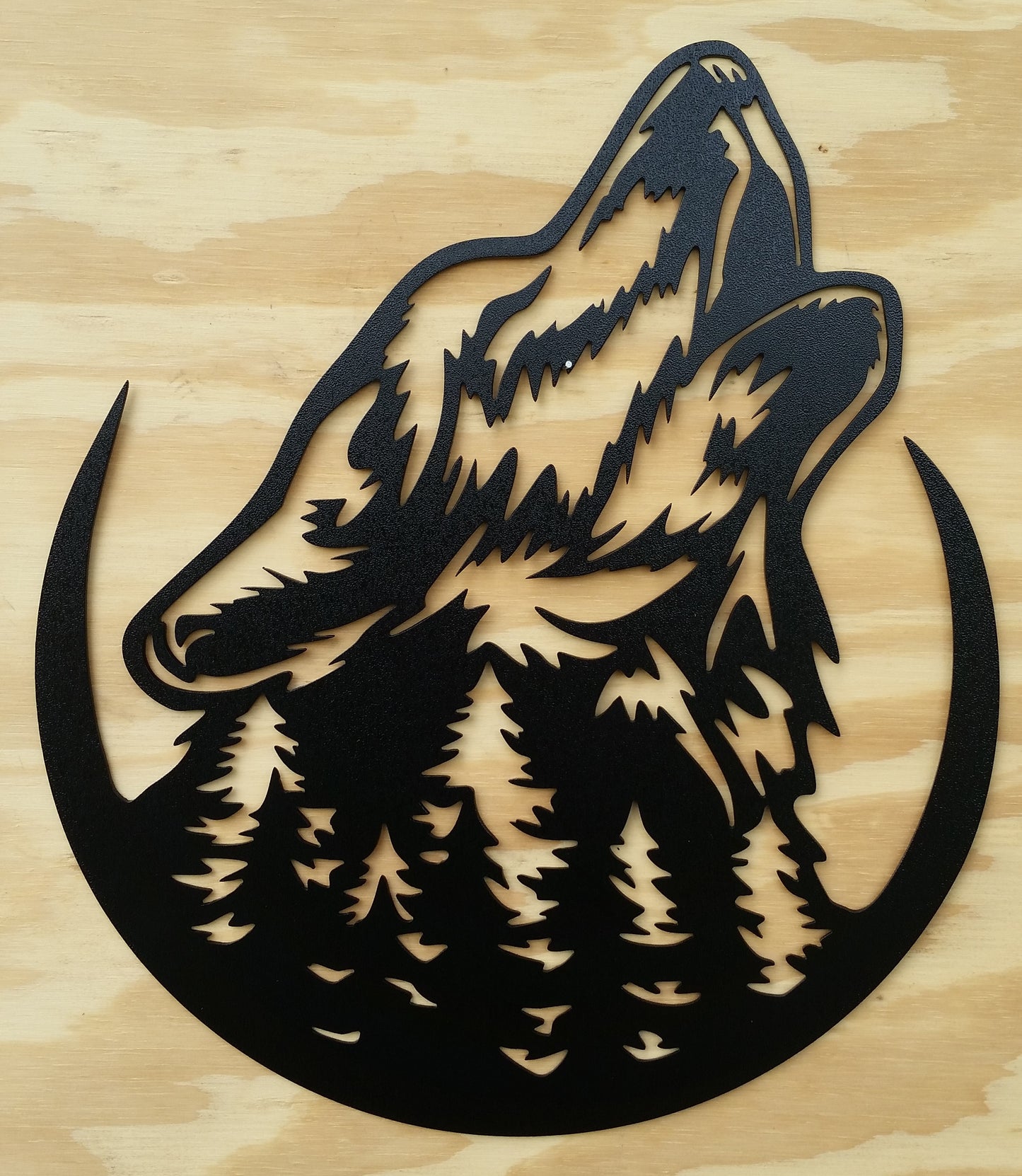 Howling Wolf Metal Wall Art & Decor, Wildlife-Nature Metal Sign