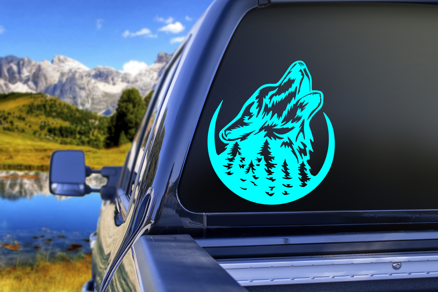 Howling Wolf Vinyl Decal, Wildlife Nature Decal, Car Window Decal